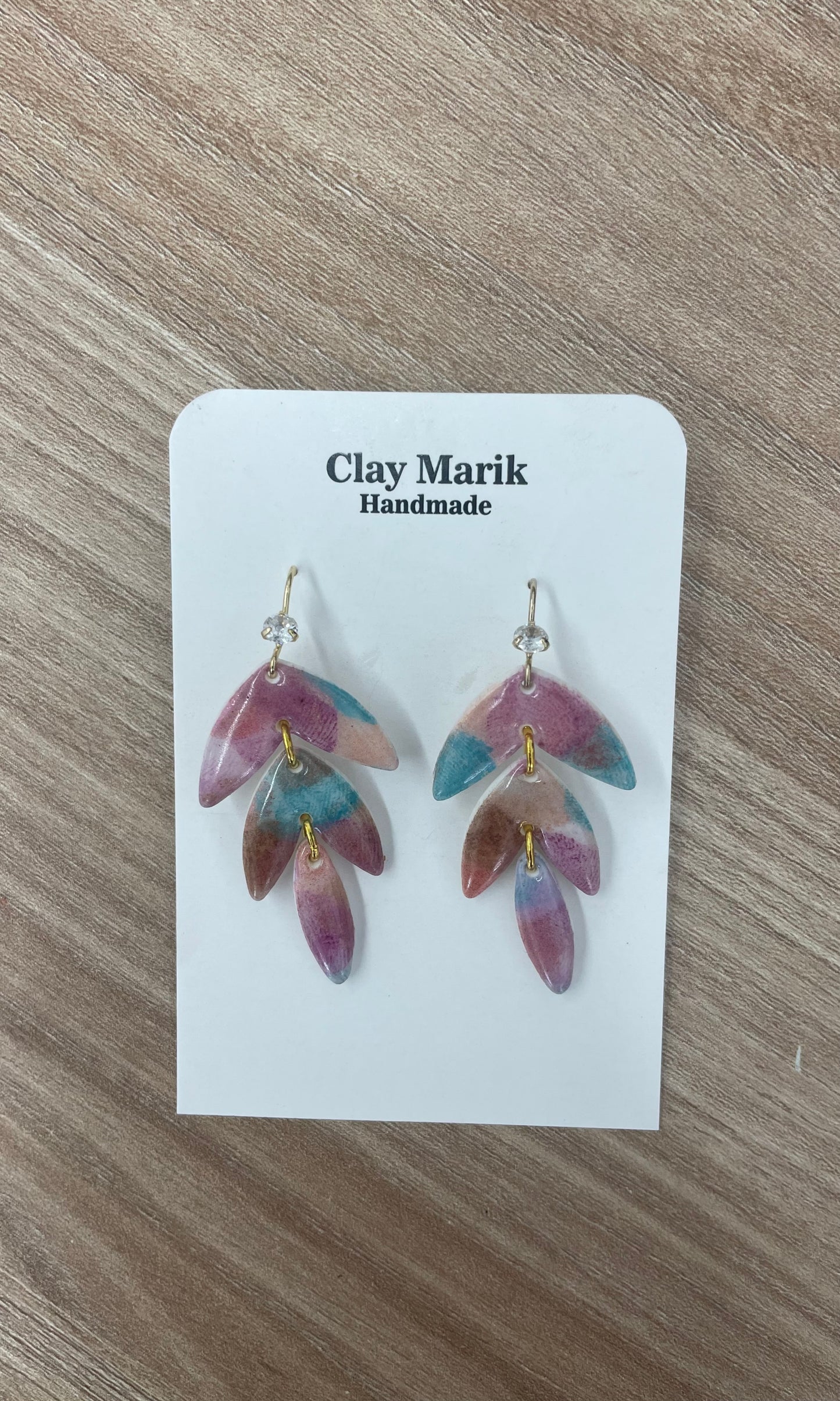 CLAY MARIK HANDMADE : ORECCHINO FOGLIA FATTO A MANO