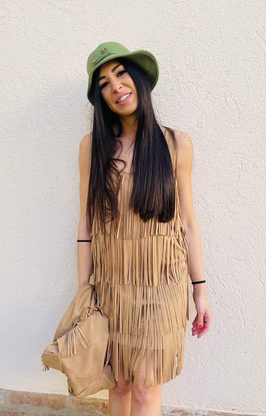 MISSLOVE - ABITO FRANGE CAMEL